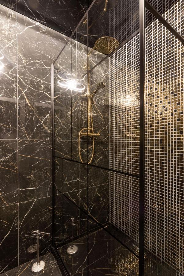 Bdsm Apart Grey Manufaktura Centrum Miasta Legionow 18 Parking Bezplatny , Dla Doroslych Adults Only Лодзь Екстер'єр фото